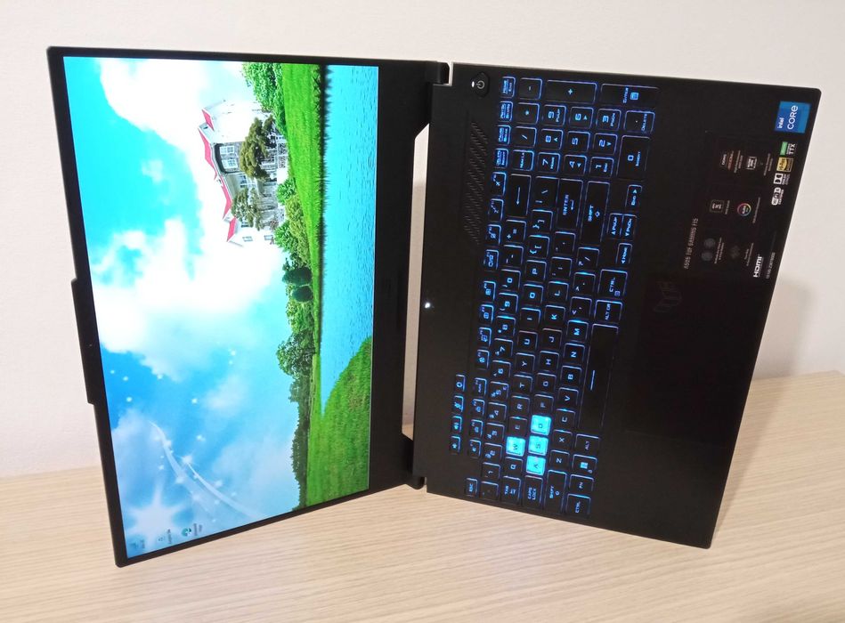 Laptop 32GB ram EXTREM GAMING video rate 144Hz placa dedicata NVIDIA