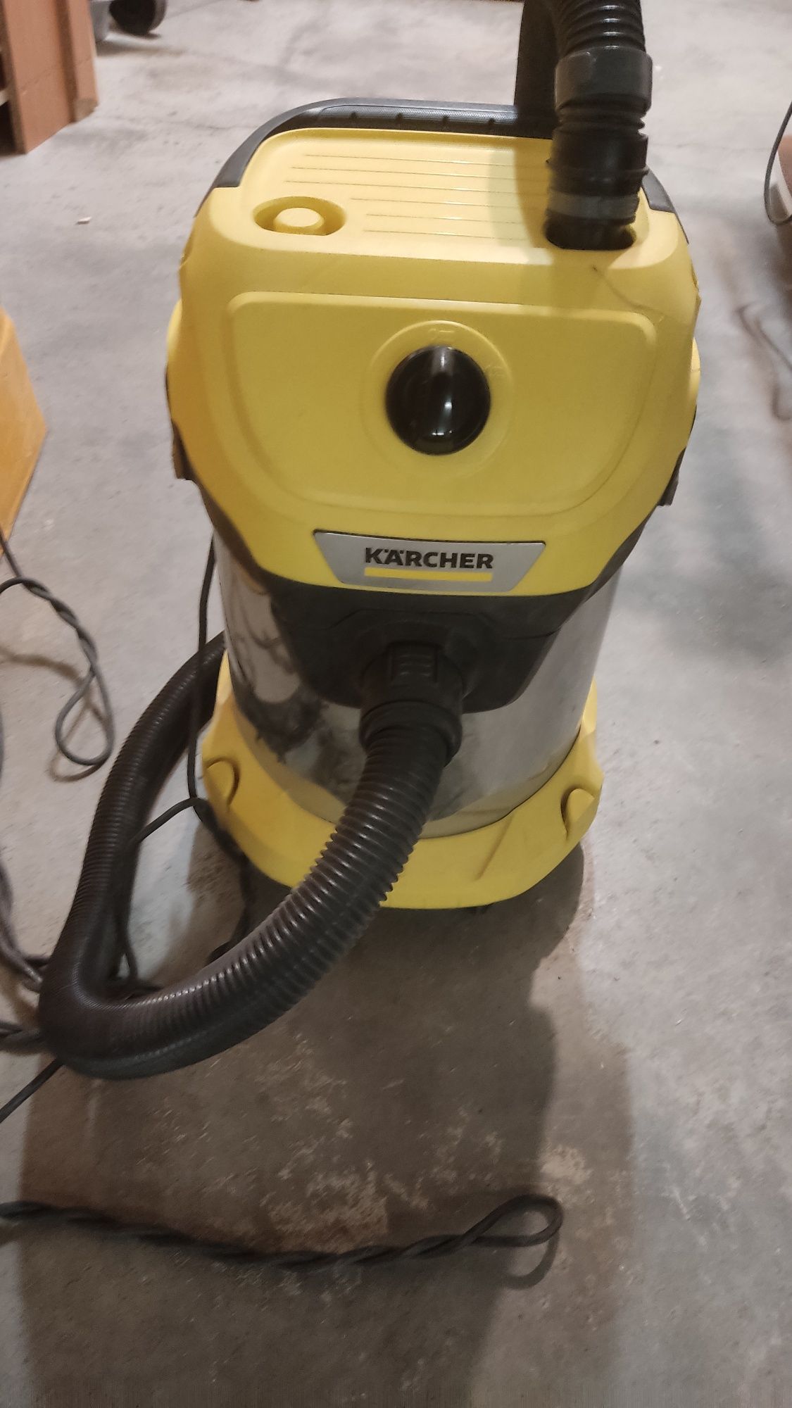 Прахосмукачка Kaercher Wd3
