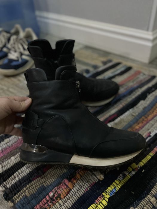 Продам обувь 2 пары зима