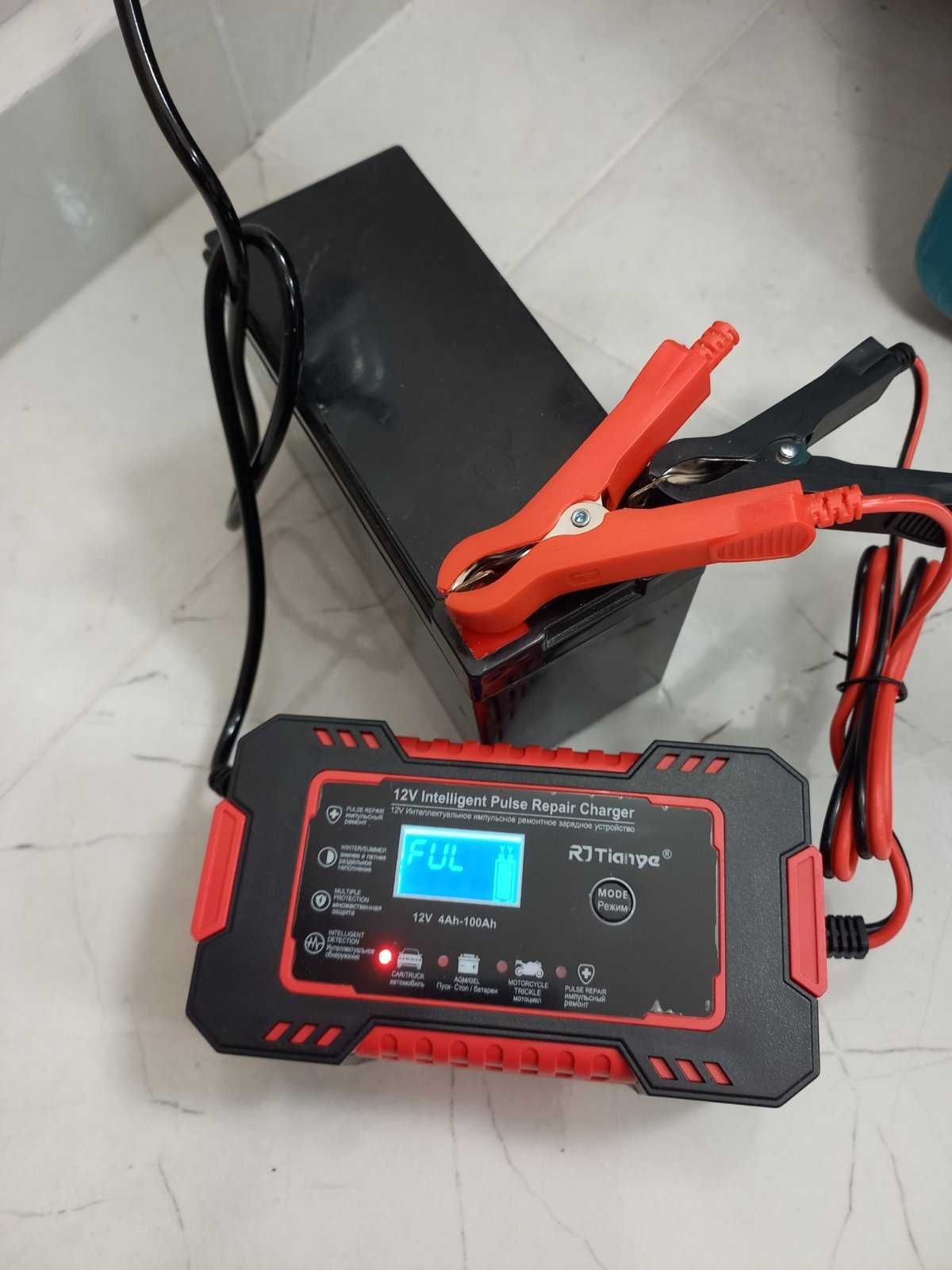 Зарядно за акумулатор,интелигентно 12V 6A амперметър,волтметър,дисплей
