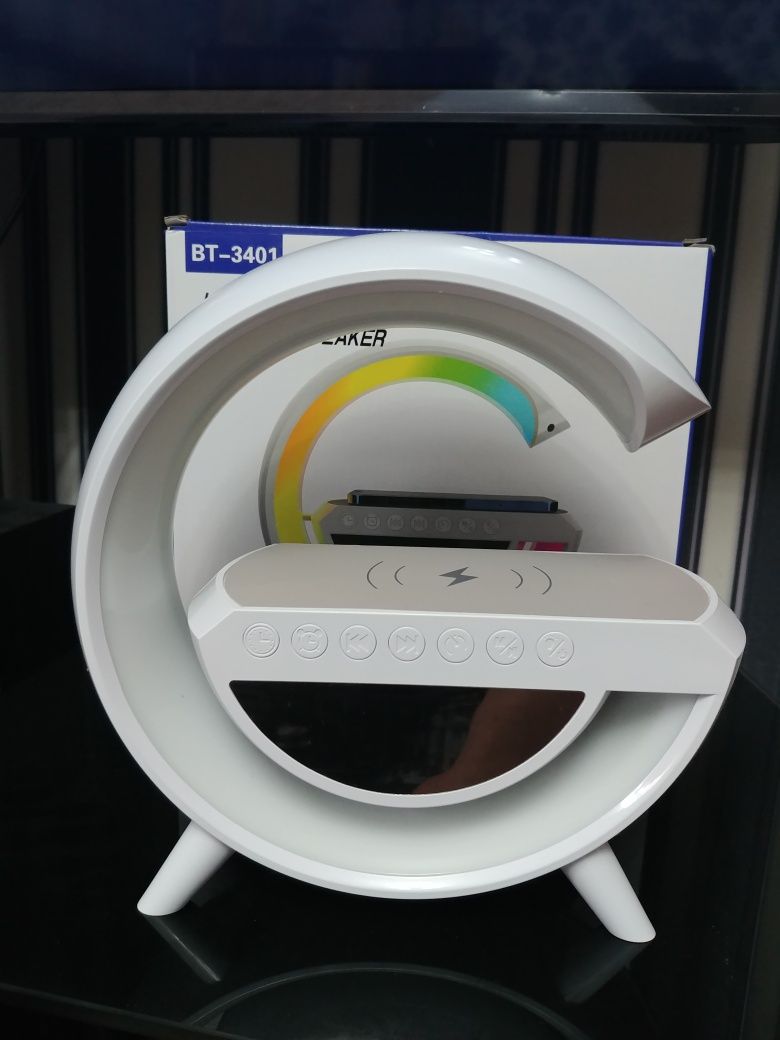 Продаю Музыкальную колонку Smart Sensor BT-3401 белый