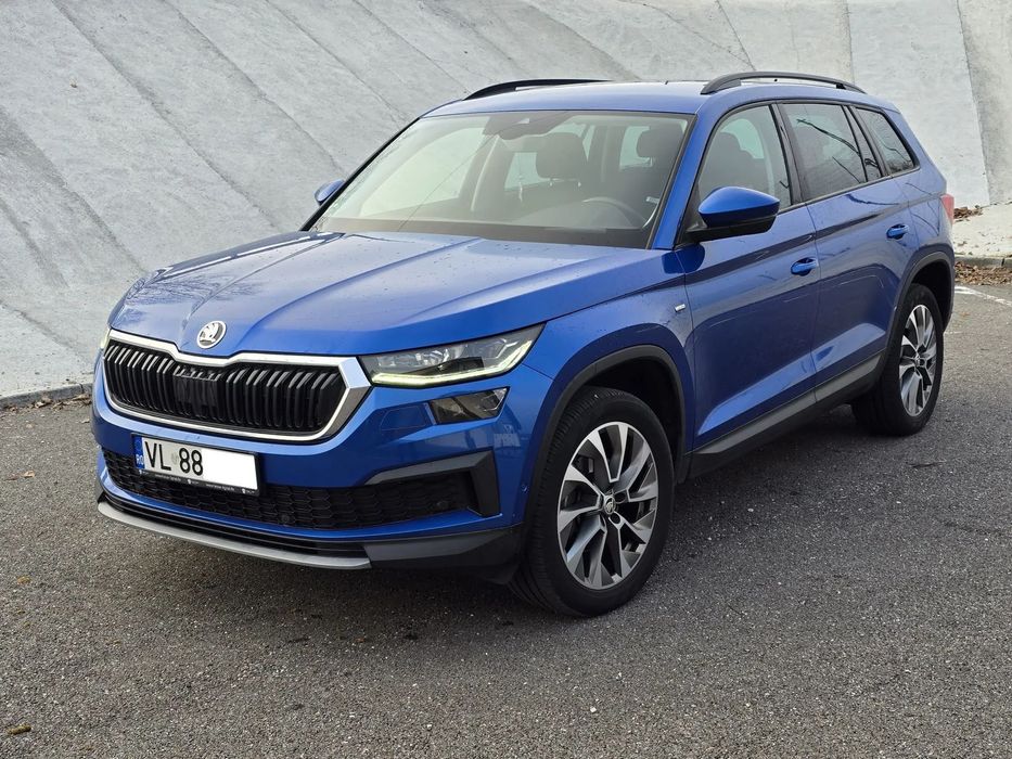 Skoda Kodiaq Clever Matrix Front Assist Side Assist Keyless Go Entry Lumini ambient