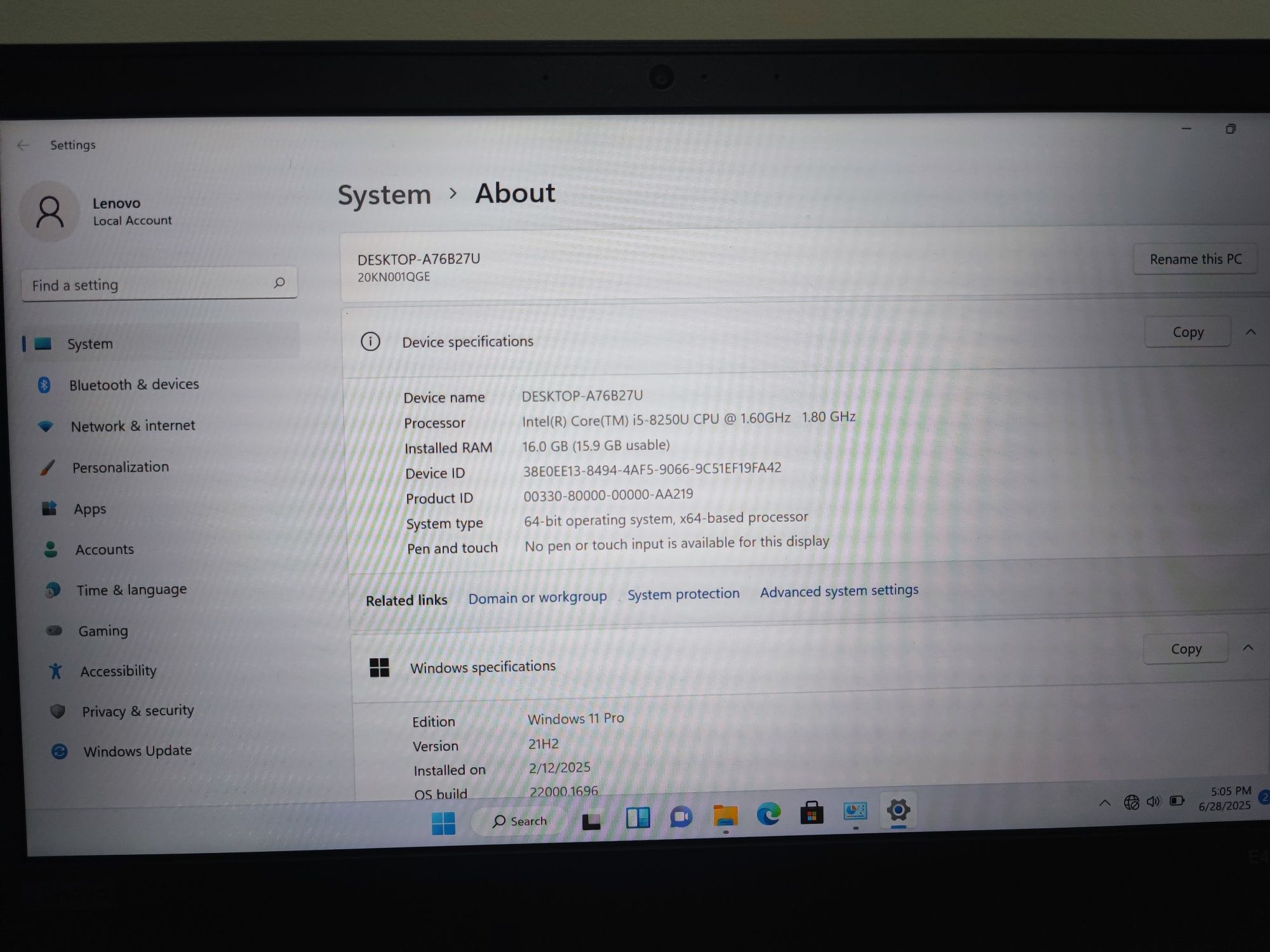 Laptop Lenovo i5 generatia 8 16GB RAM 1TB HDD windows 11 Pro mufa C