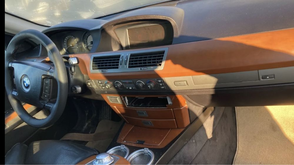 Продава се само на части BMW 740d