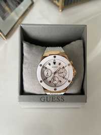 Ceas Guess - model Athena