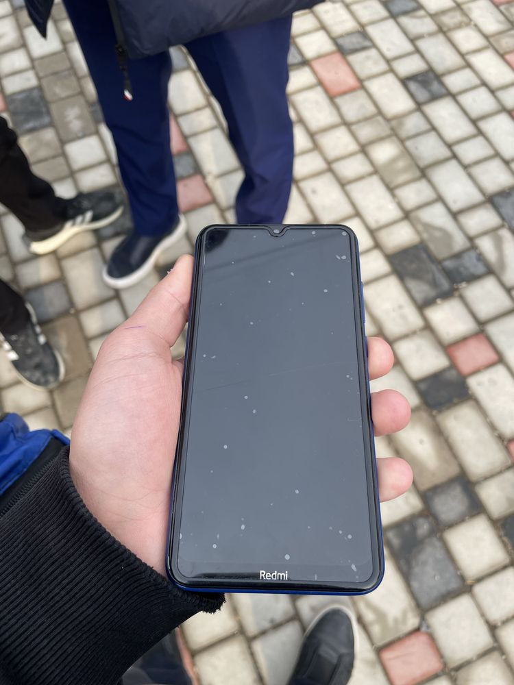 Redmi 8 sotiladi narxini kelishamiz