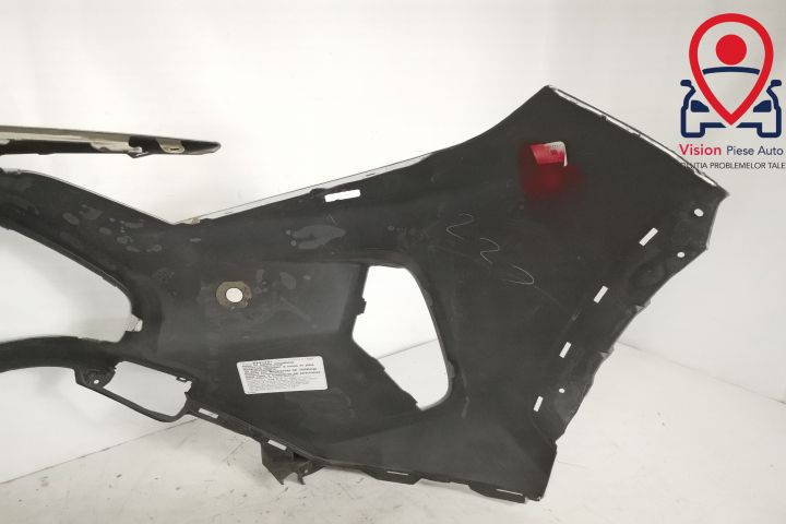 Предна Броня Оригинална С 2 Сензора И Чмалащ За Toyota RAV4 / Toyota R