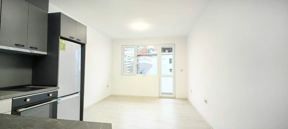 Тристаен апартамент за продажба, кв.Трошево, гр.Варна, ЙГ