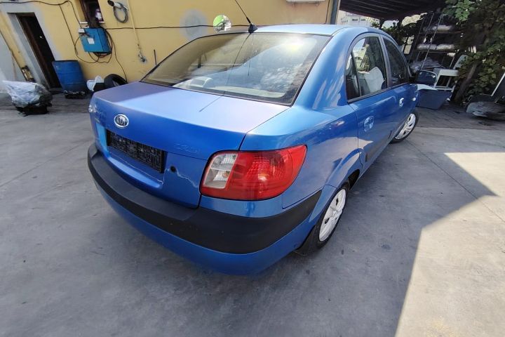 Piese Kia Rio a 2-a generatie