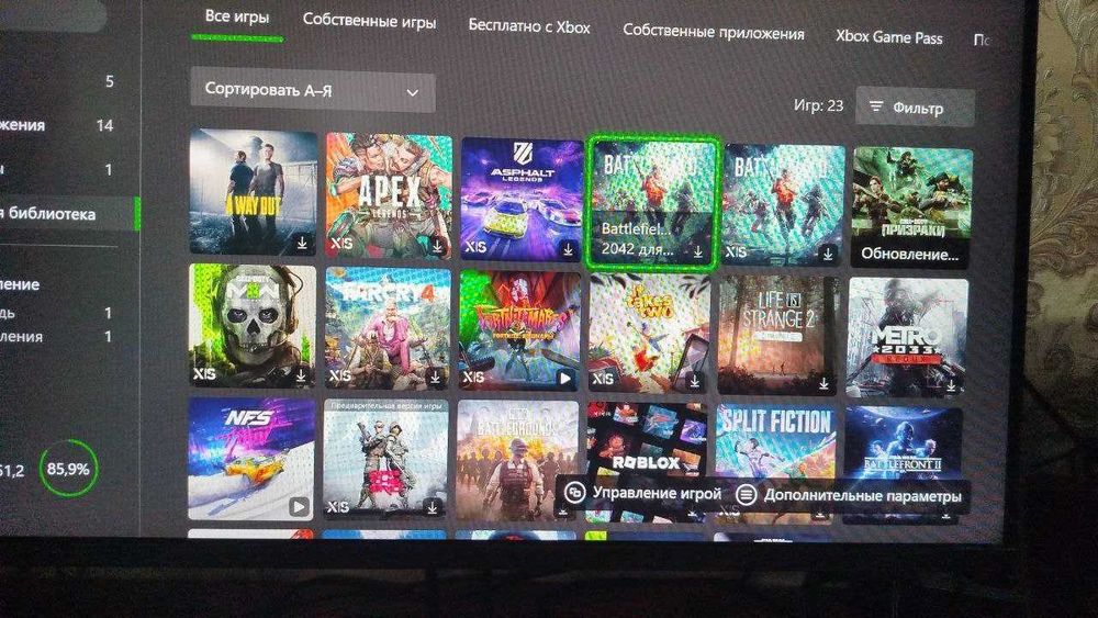 Xbox series s 512гб 2 джойстик игры в идеальном состоянии