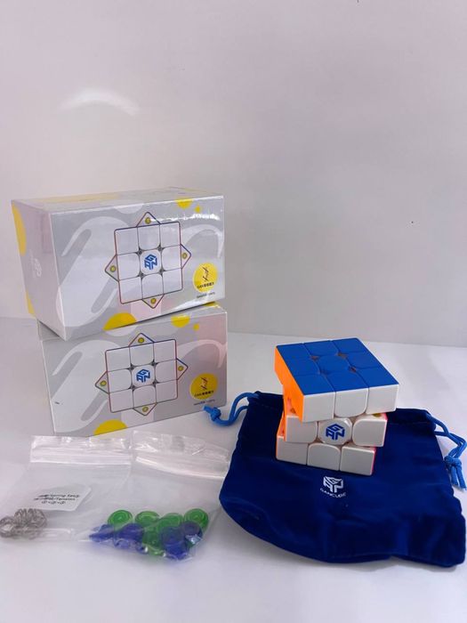 Кубик Gan 356 I carry