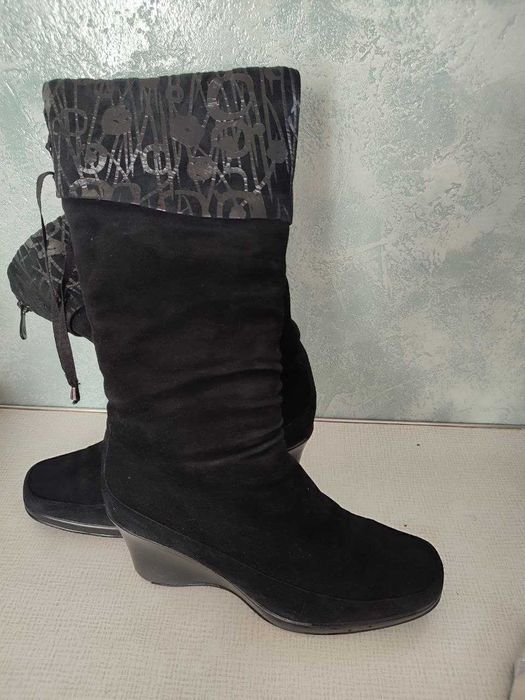 Сапоги из натуральной замши с мехом.