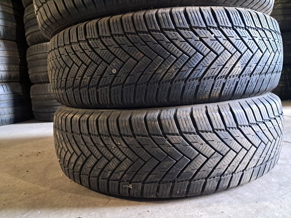 Anvelope second iarna 205 70 R15 Rotalla 2022