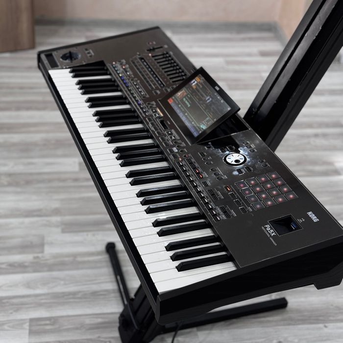 Korg pa5x Чисто нов