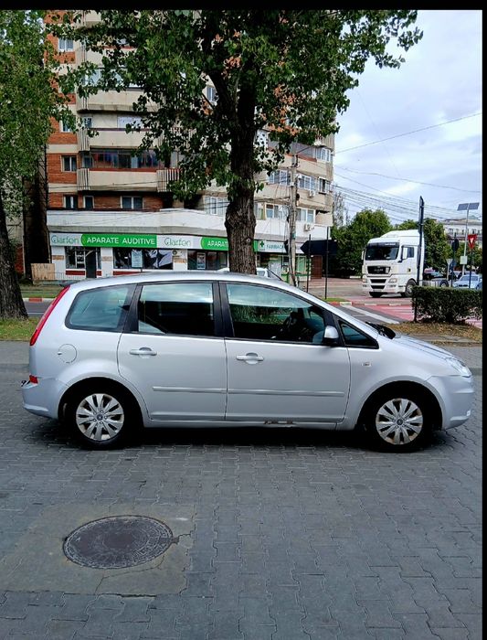Ford C-Max Fabricație 2011 Recent Adusă