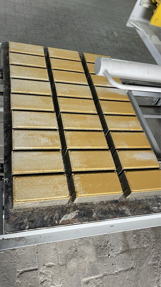 Брусчатка кирпичик вибропрессованая