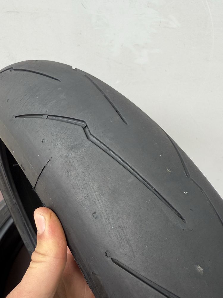 120/70/17 Pirelli supercorsa dot 2023