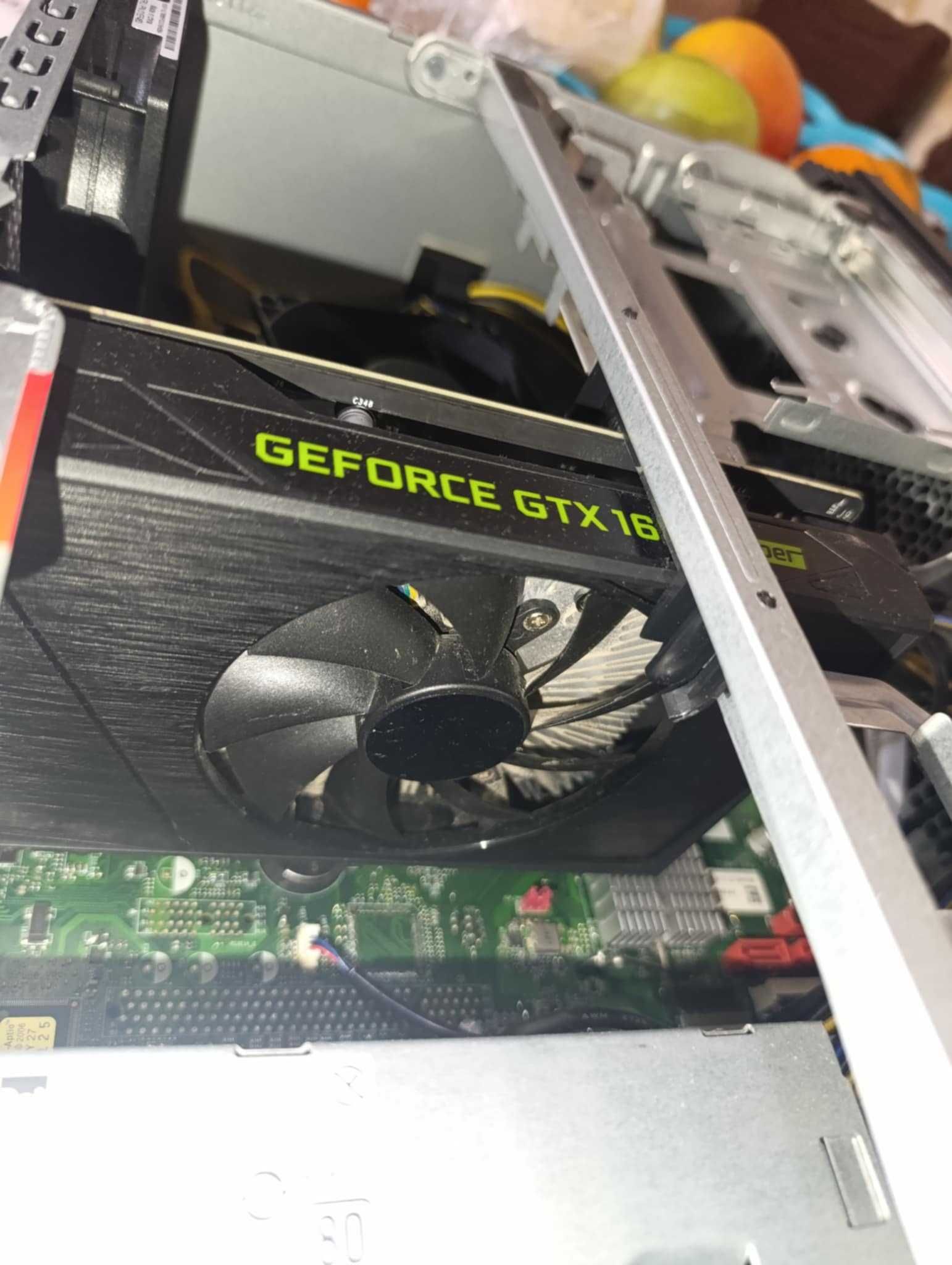 Gaming Computer LENOVO (PC)