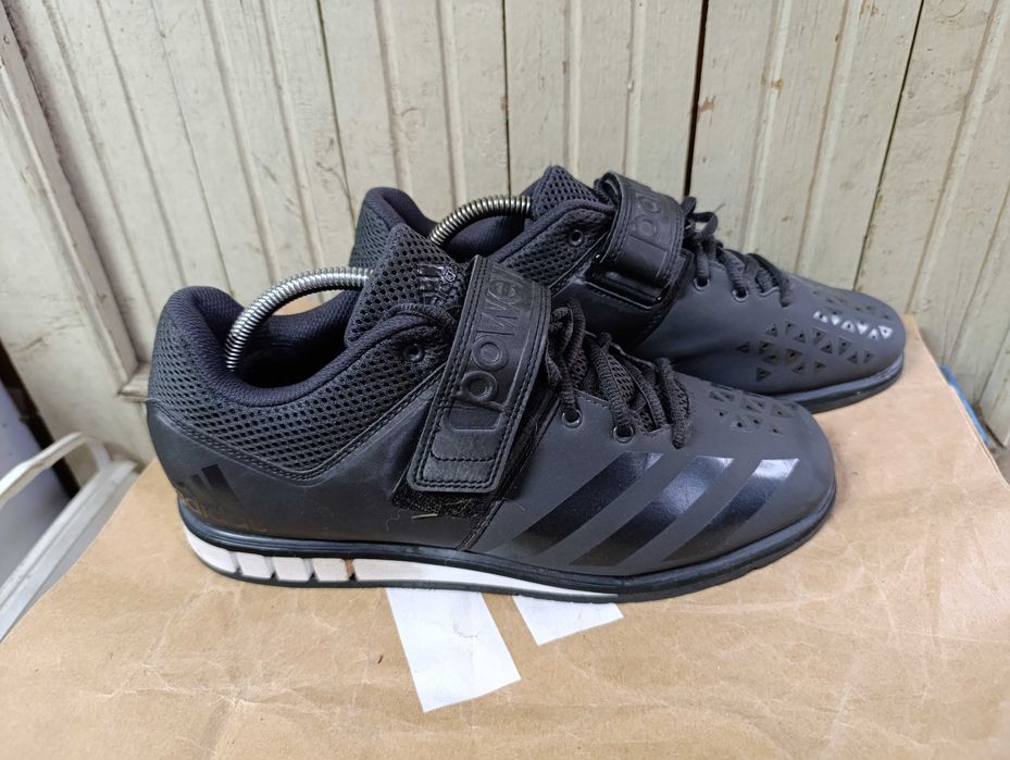 adidas Powerlift.3.1''оригинални oбувки за фитнес зала 44 номер