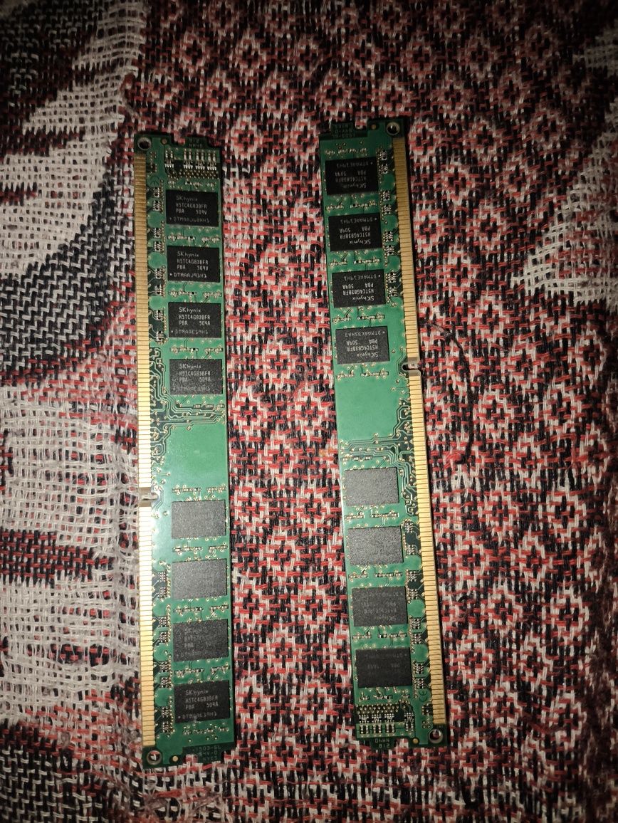 Продам оперативную память 2 плашки ддр3