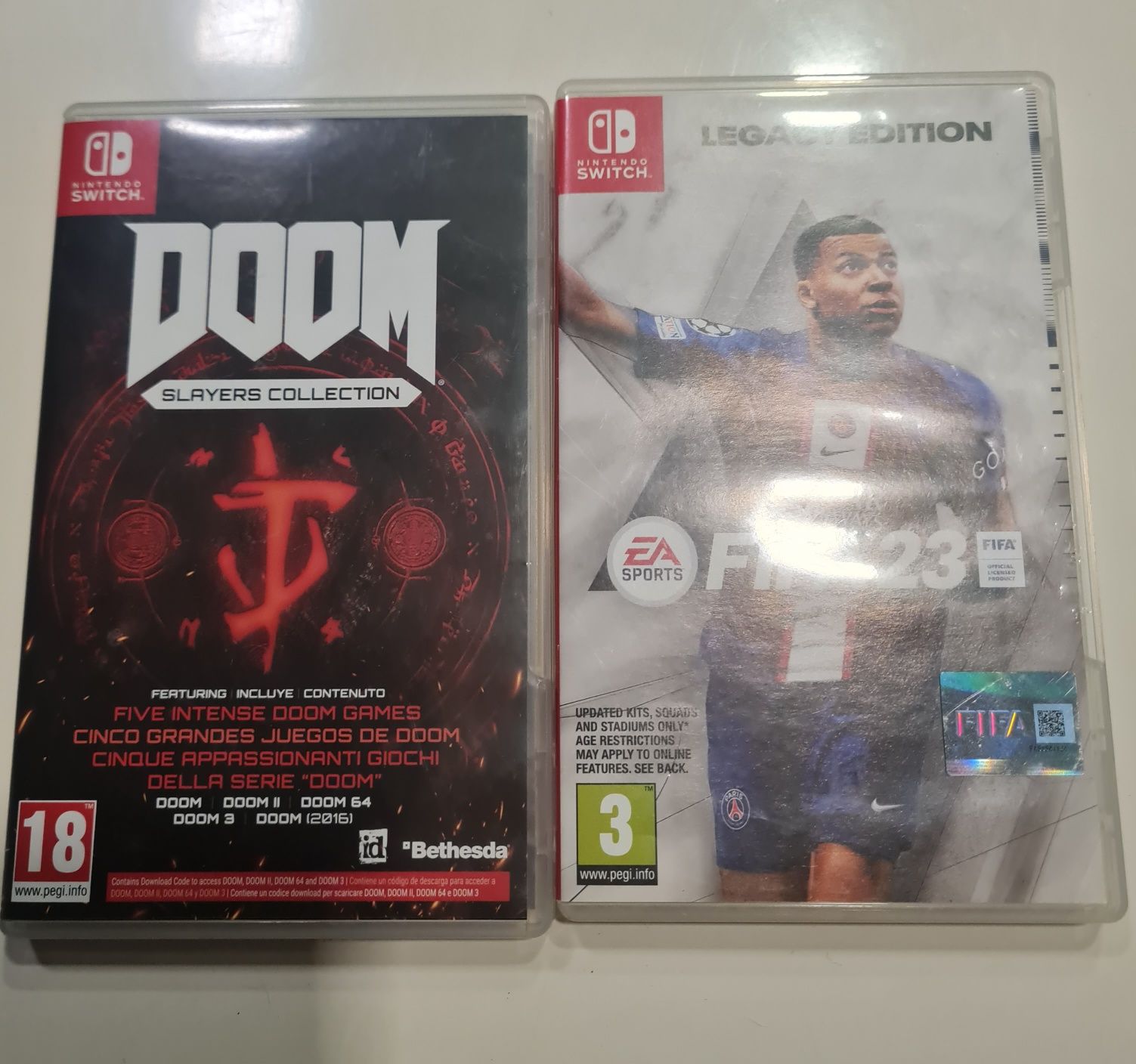 Nintendo Switch конзола с осем игри