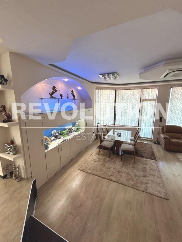 Дава се под наем Къща в к.к. Златни пясъци - 360 кв.м за 2300 € - Снимка #10