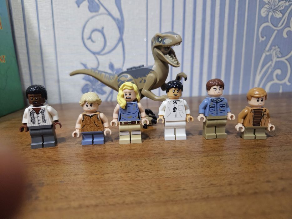 Lego jurassic world 76961