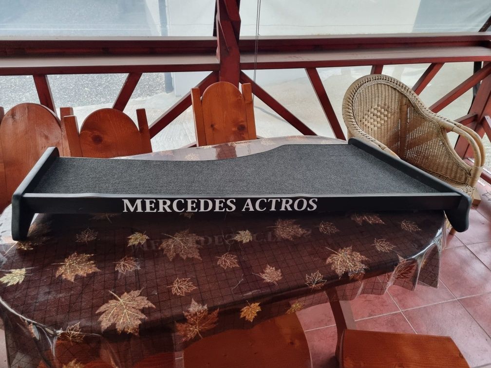 Masa bord polita auto bord accesorii bord mercedes actros mp3