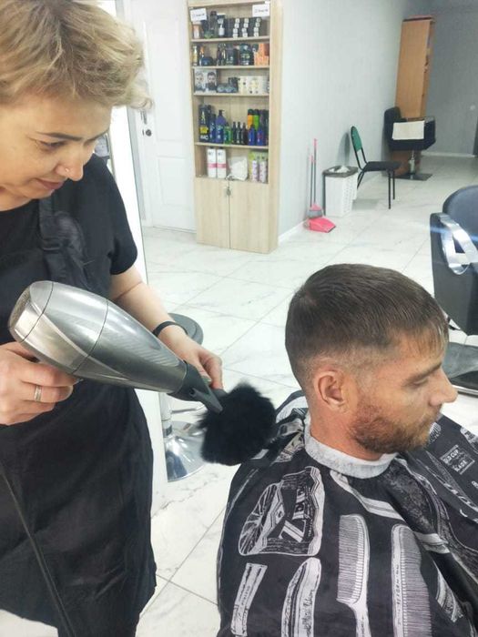 Курсы Парикмахер-универсал! Обучение на все виды стрижек, покрасок!