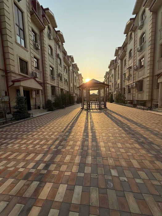 Замона Дублекс 108 кв Тоза озода хонадон