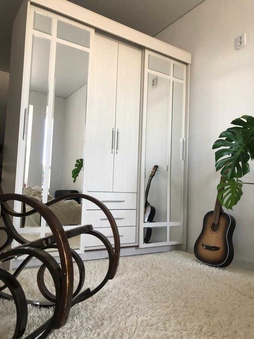 Шкафы-купе , шкафы распашные  в наличии.