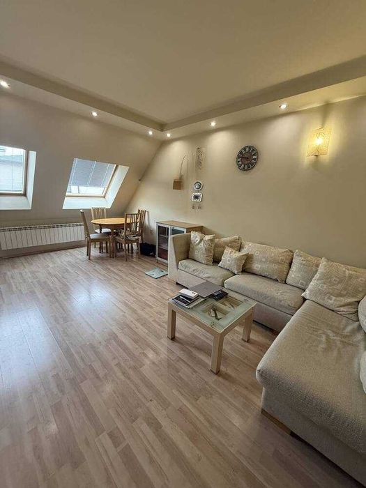 Тристаен ОБЗАВЕДЕН апартамент - кв. Мараша