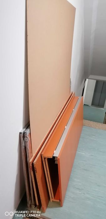 Dulap cu oglinda tip dressing