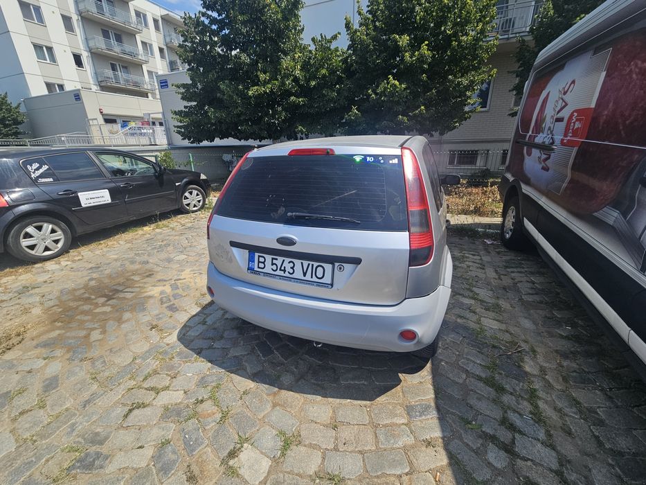 Ford fiesta 1.4 benzina
