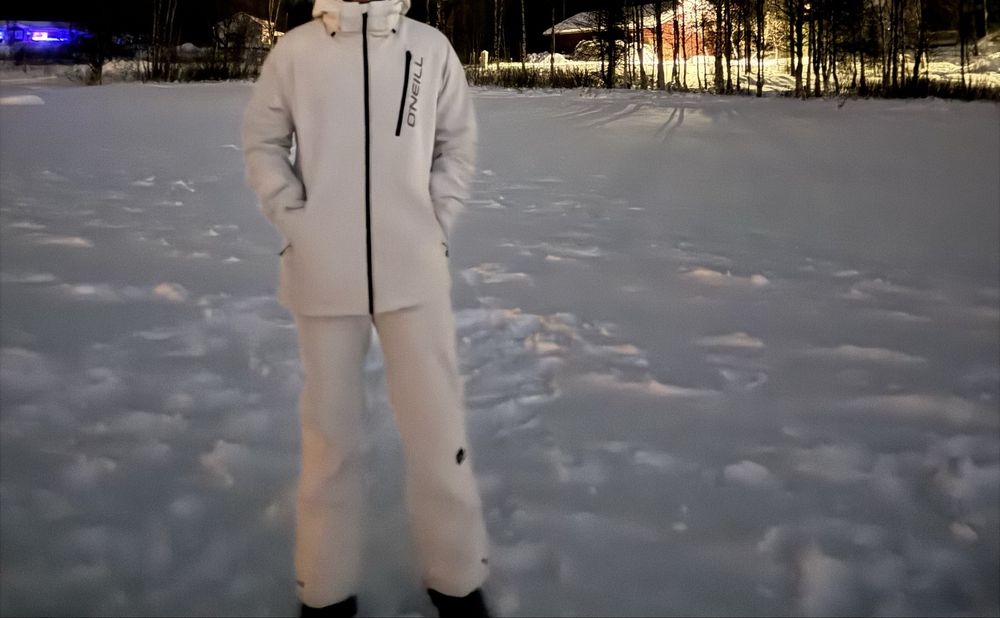 Costum Sky O’Neill barbati