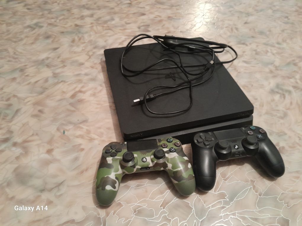 Ps4 с двумя джостиками