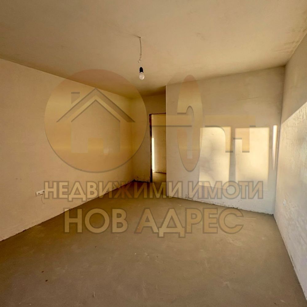 Тристаен апартамент 110 кв.м. с АКТ 16 , БДС