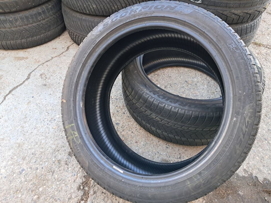 Anvelope second iarna 275 40 R20 Pirelli