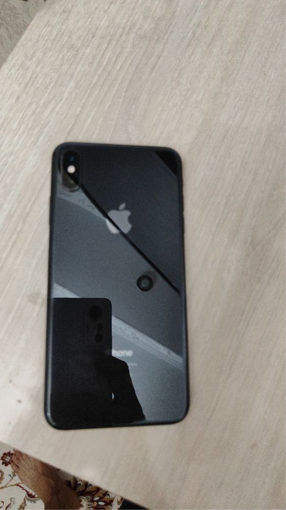 iPhone xs max 64gb