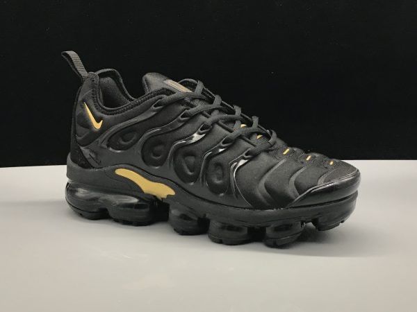 Nike Air VaporMax Plus Black Gold TN - Разпродажба* 43 номер