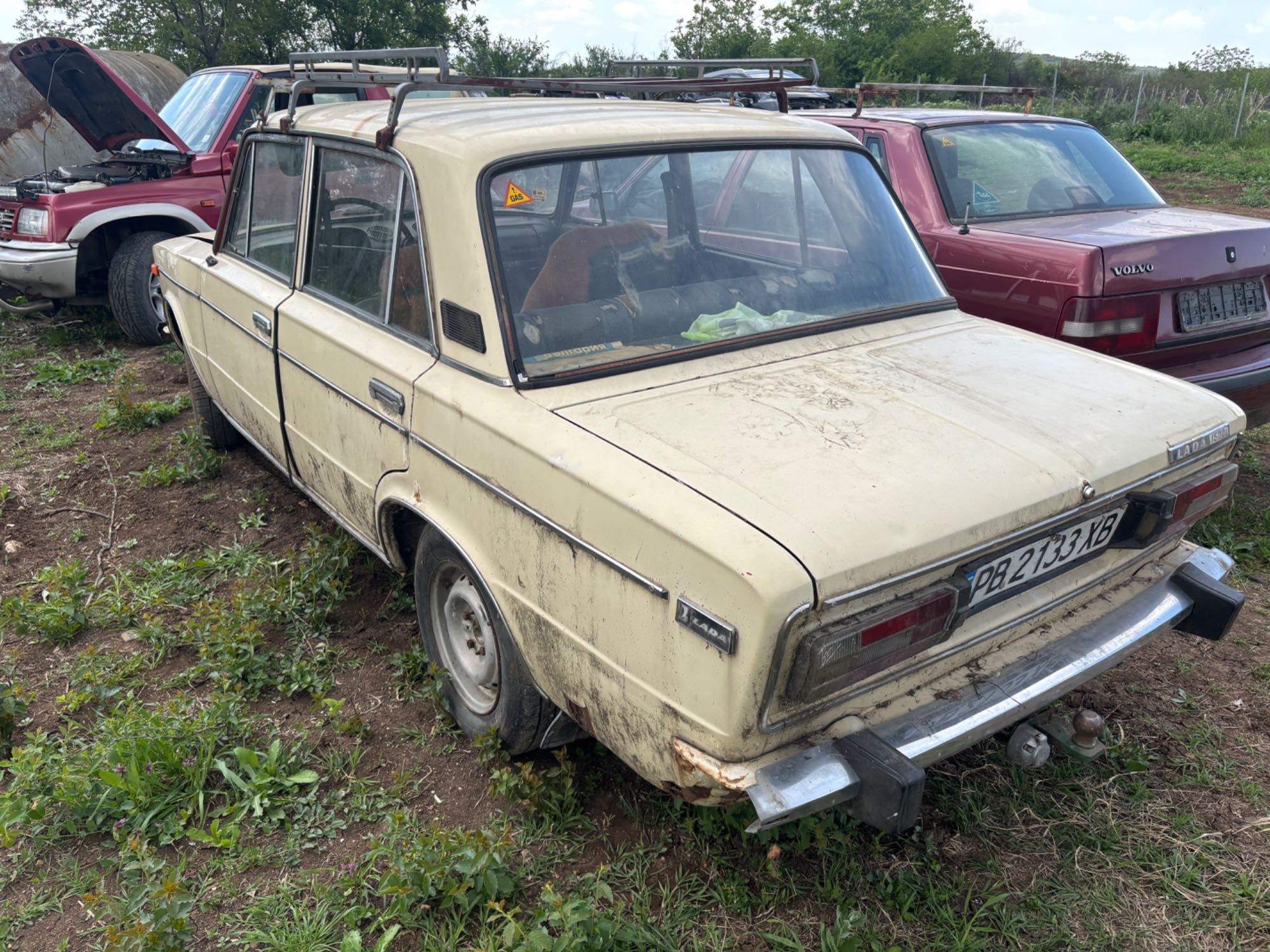 Lara 1500s  със регистрация