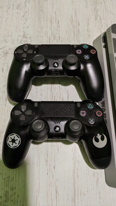 PS 4 Slim /Плейстешън 4 слим/