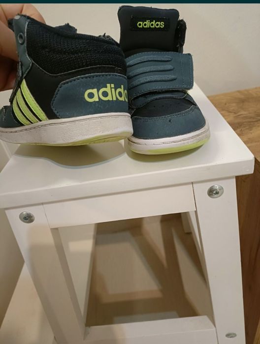 Сандали за момче "Geox "  , кецове "Adidas", пантофки "Беко" 27