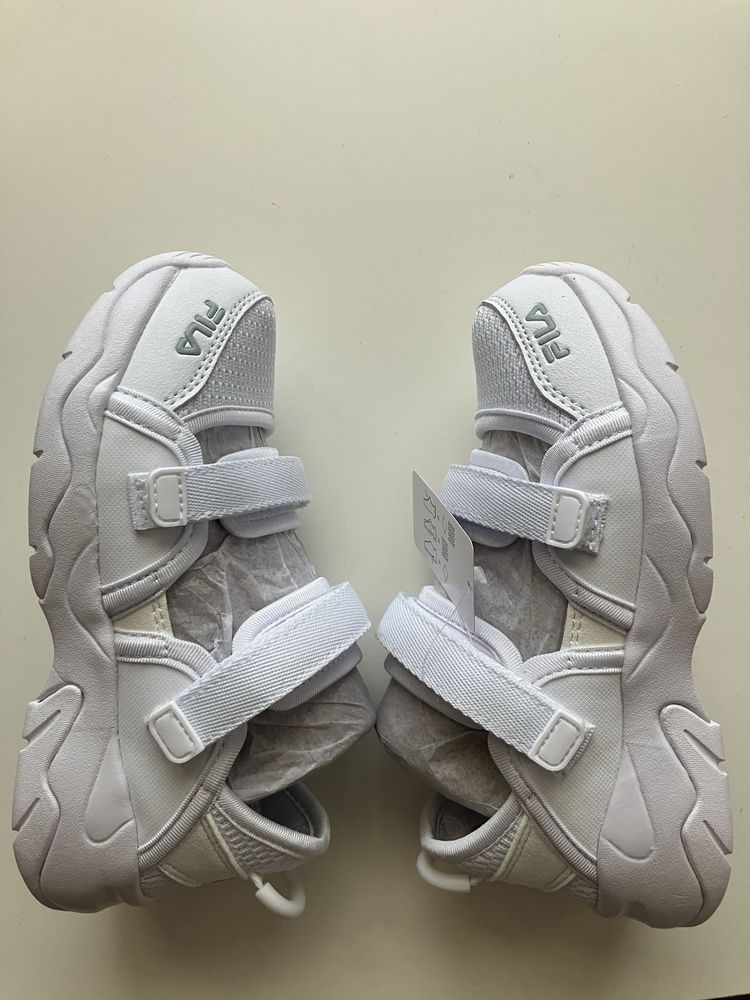 FILA Сандали чисто нови с кутия 12.5 UK EU30