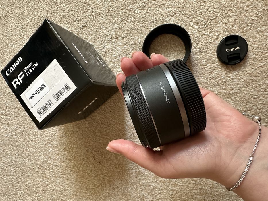 Объектив Canon RF 50mm f1.8 STM