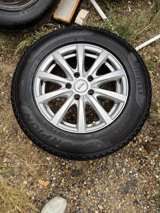 jante 16 dacia duster 215/65/16 anvelope noi iarna 3 bucati REZERVE