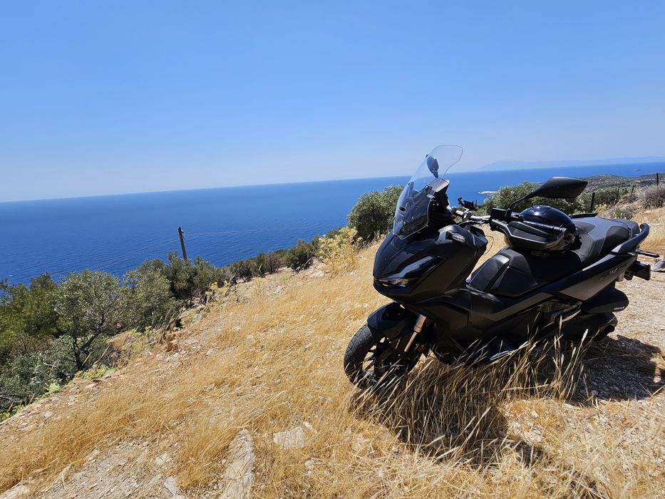 Honda ADV 350 ANUL 2024 GARANȚIE 2028 sau 200.000 km