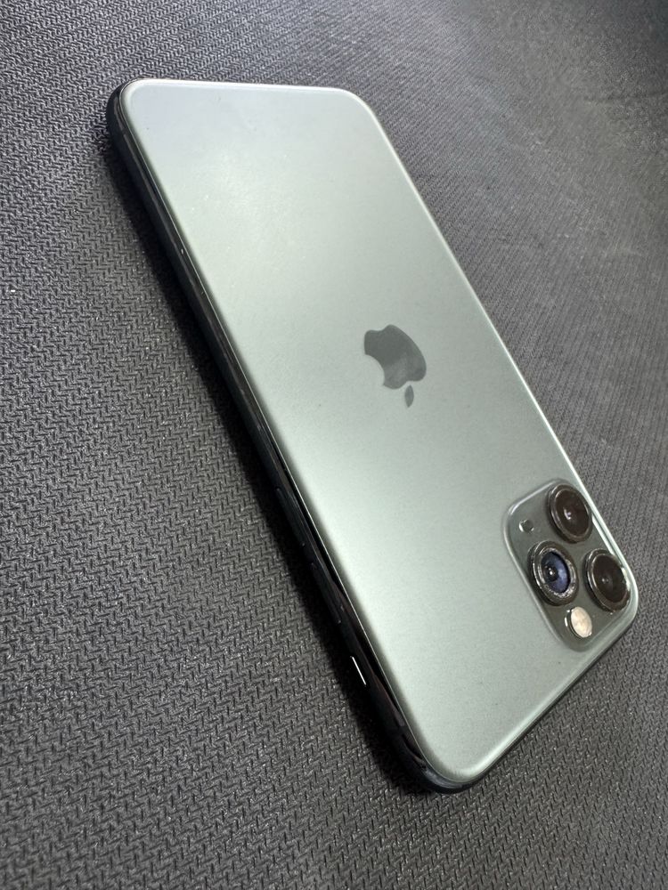 iPhone 11 Pro 128gb - заключен с iCloud