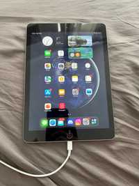 iPad 5 32GB - Bucuresti + husa