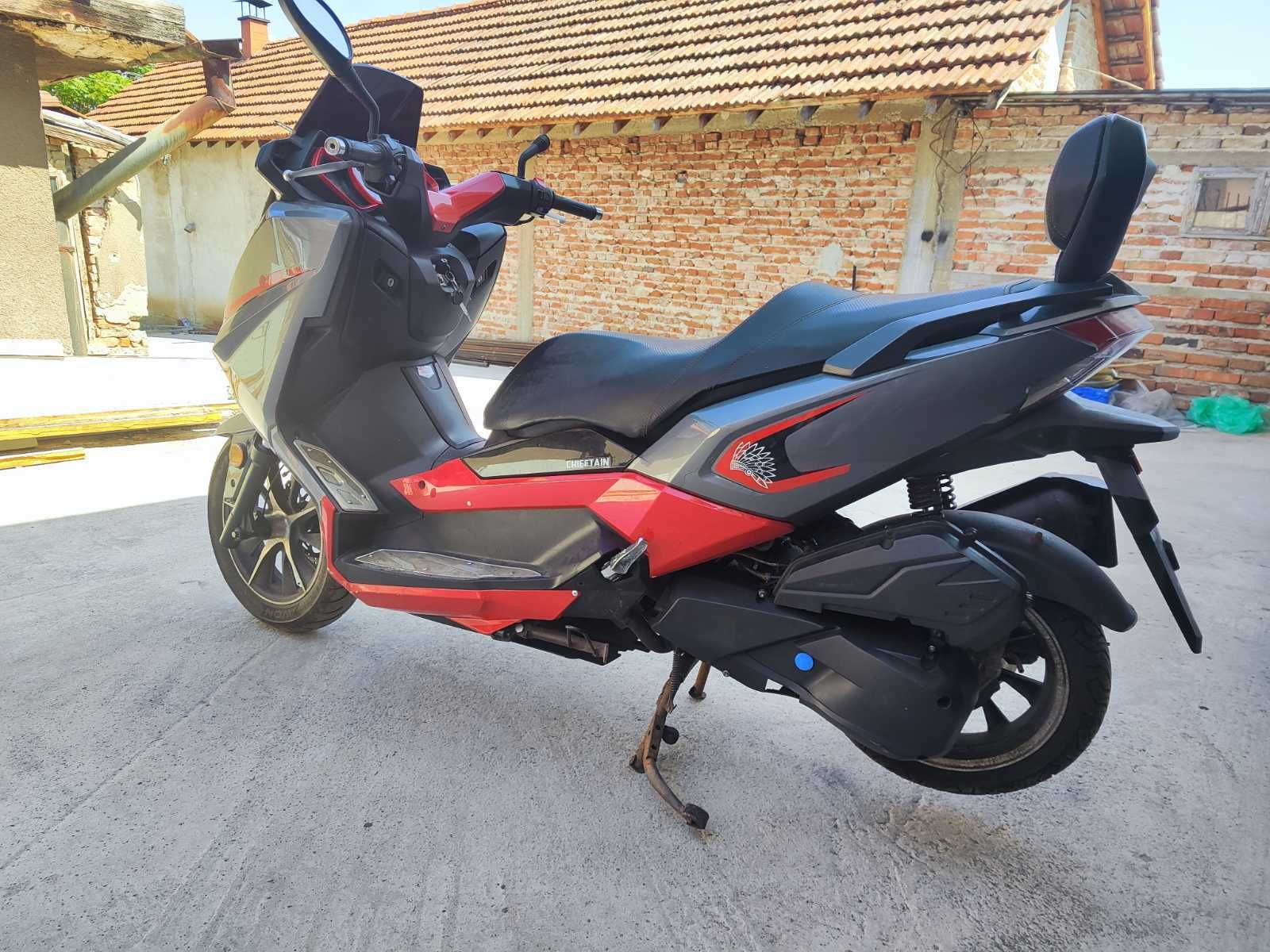Lexmoto Scooters DT125T